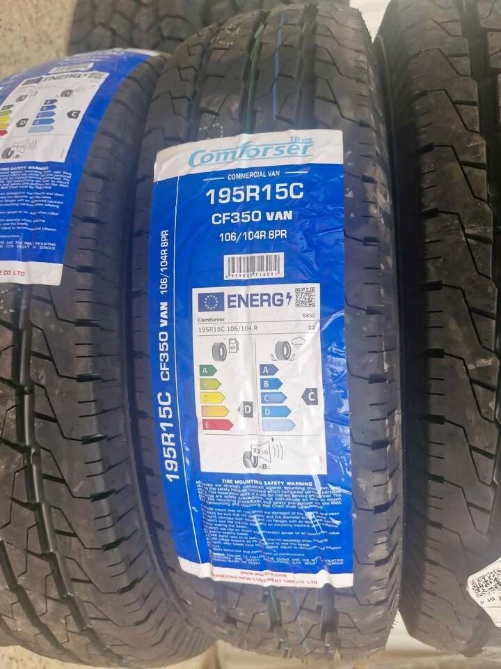 Comforser CF350 tyre